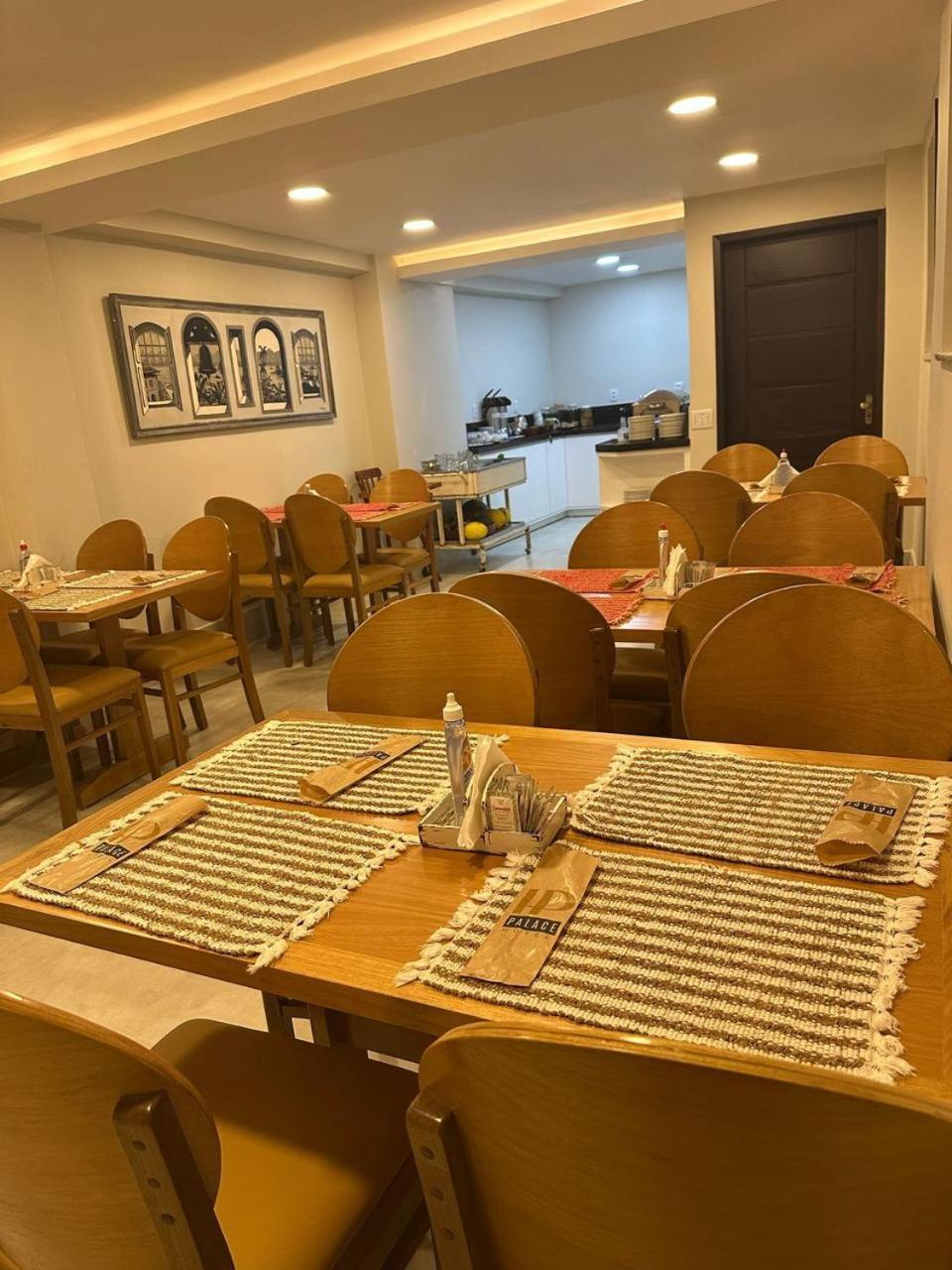 Palace Hotel 安格拉杜斯雷斯 外观 照片