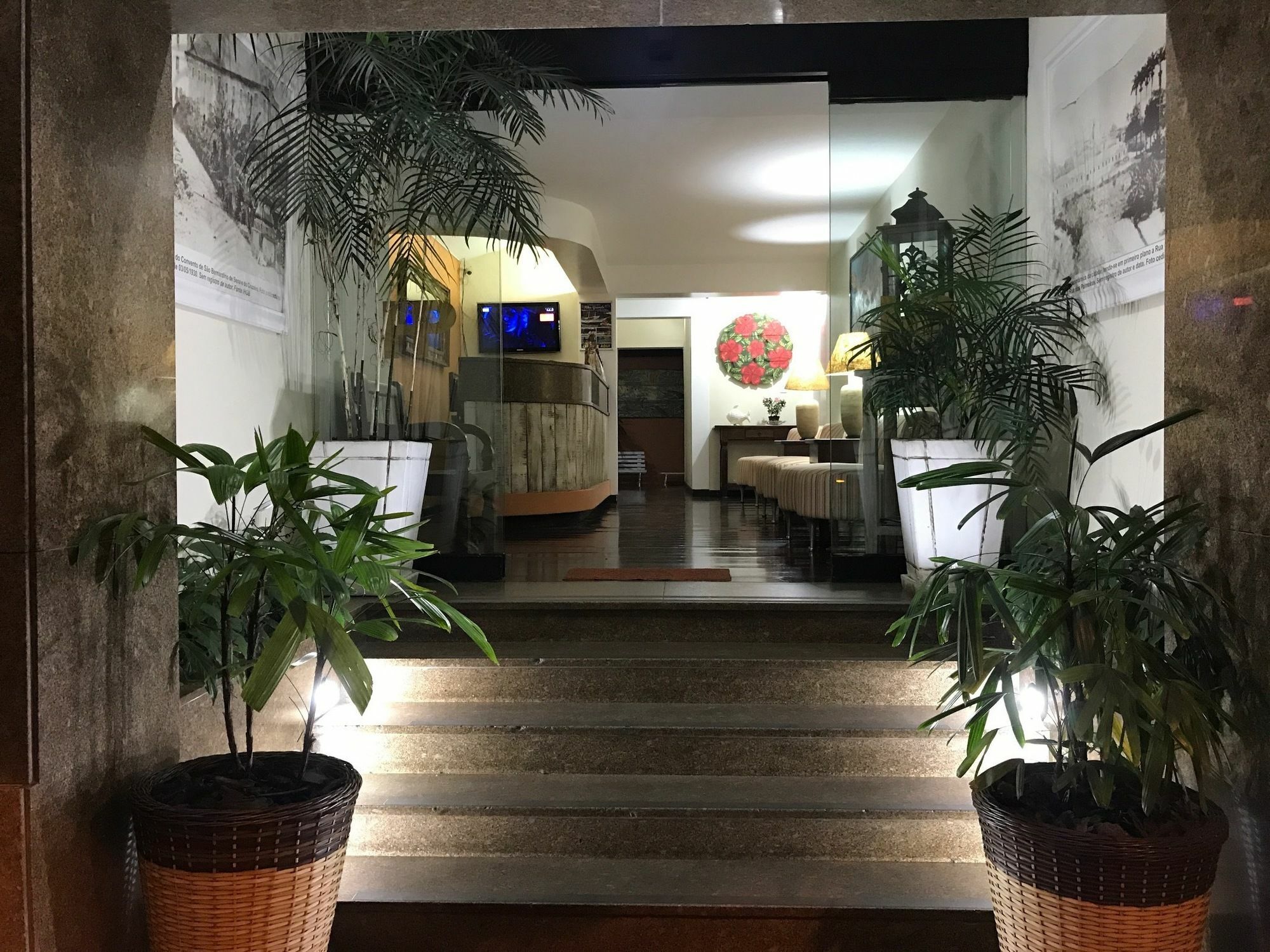 Palace Hotel 安格拉杜斯雷斯 外观 照片