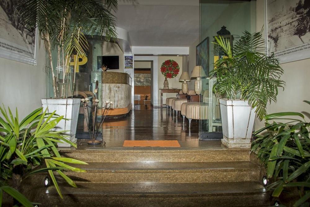 Palace Hotel 安格拉杜斯雷斯 外观 照片